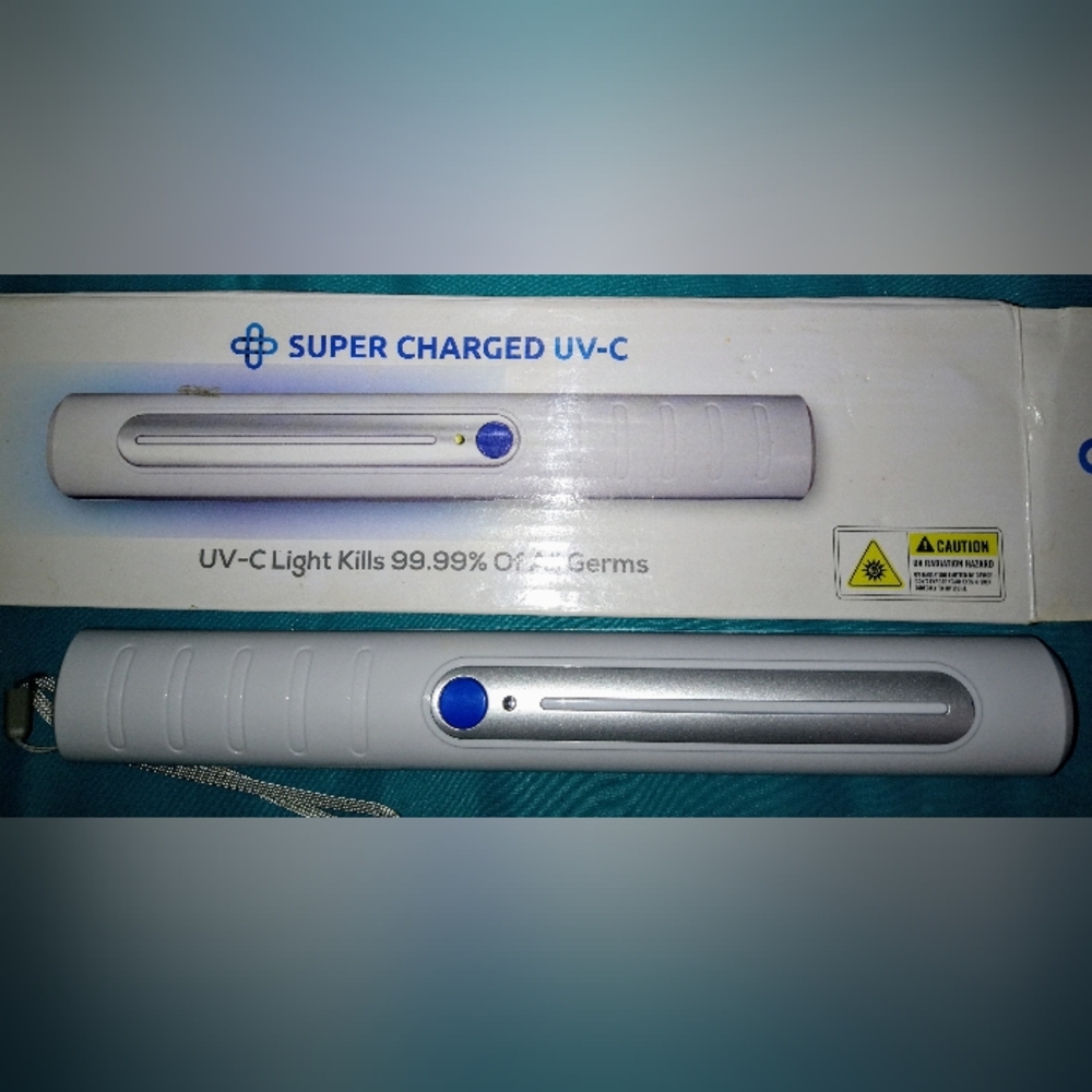 Super Charged UV-C Light Kills 99.9% Of All Germs W/Box (Never Used)
